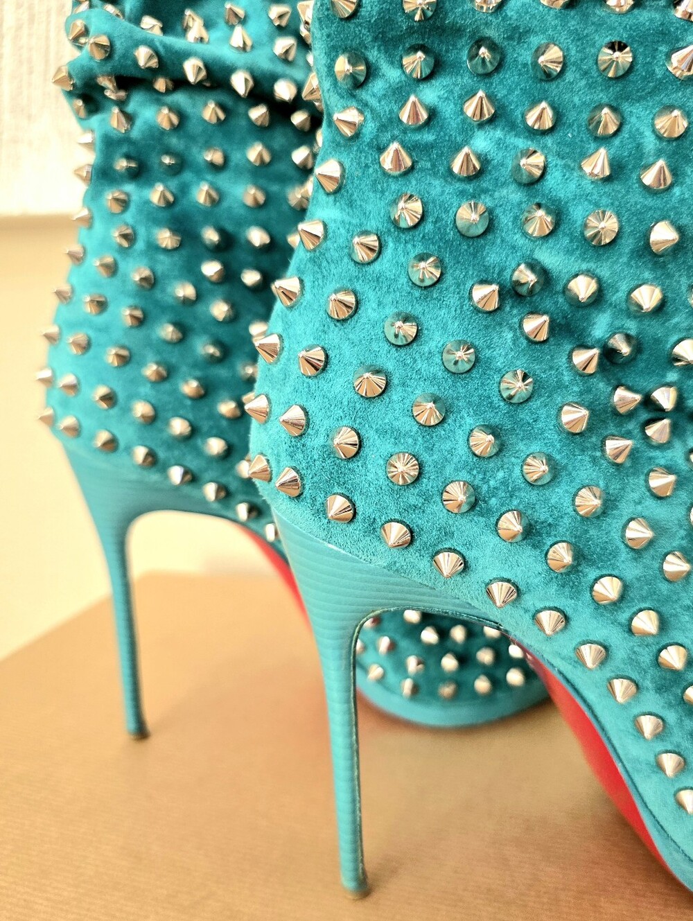 Christian Louboutin Aqua Suede Silver Spiked Open Toe Ankle Boots Size 38 US 7-9 - Picture 10 of 14